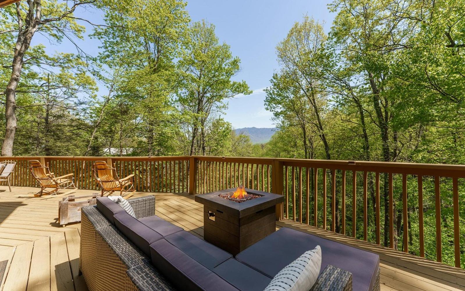 Grand Ole Chalet - Mt Viewsfireplacefirepitarcade Gatlinburg Eksteriør billede